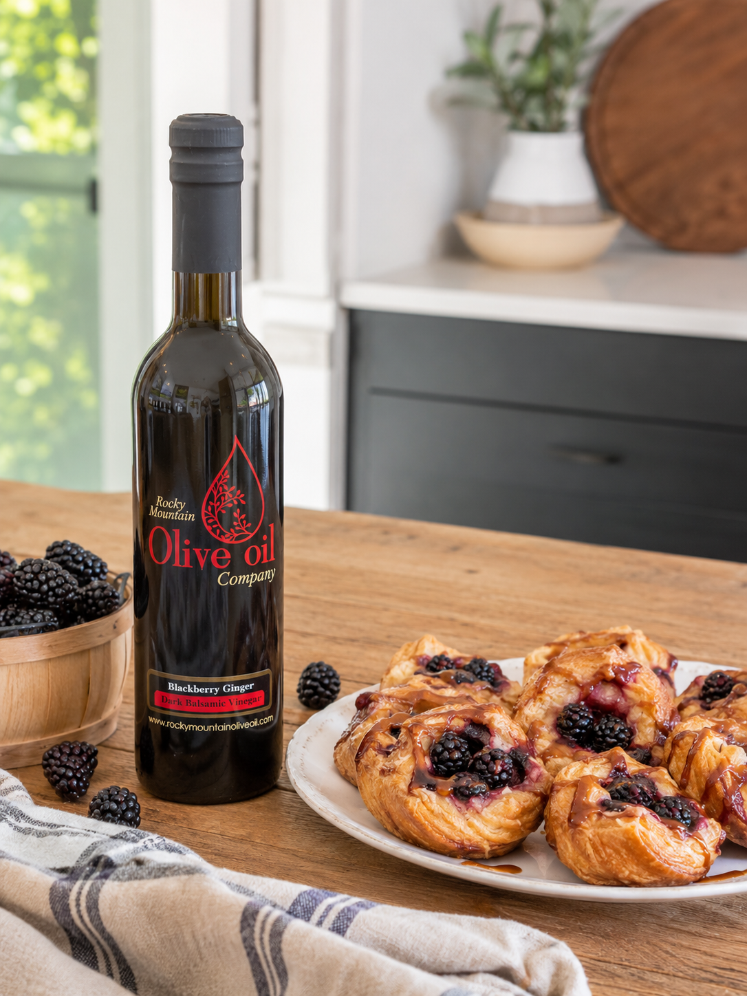 Blackberry Ginger Dark Balsamic Vinegar – Rocky Mountain Olive Oil