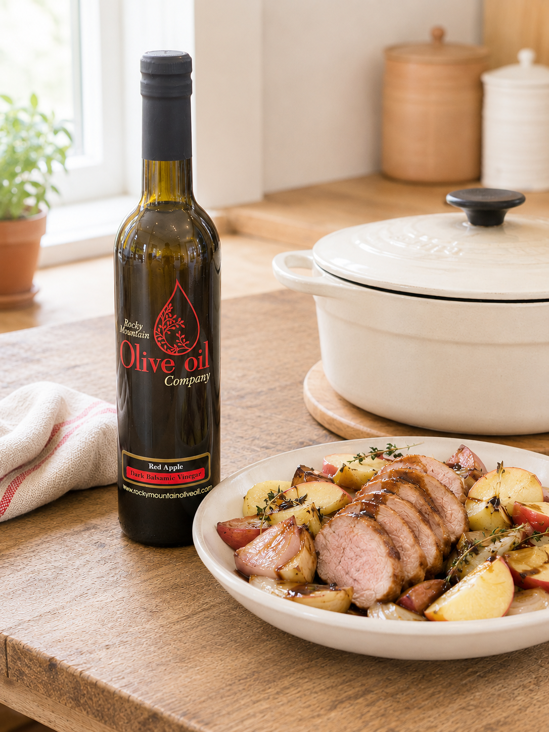 Red Apple Dark Balsamic Vinegar – Rocky Mountain Olive Oil